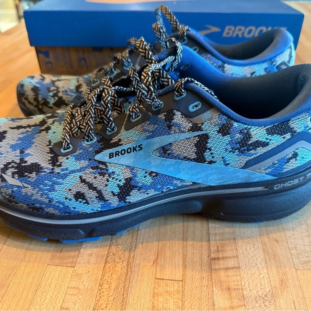 Brooks Ghost 15 Blue and Black Camo Running Shoes Men’s 9 Med/D - Picture 15 of 16